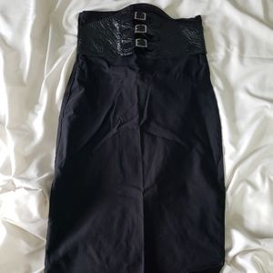 Black high waisted skit